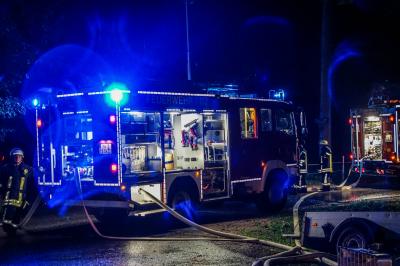 Schramberg-Tennenbronn: Mehrere hunderte Jahre alter Schwarzwaldhof wird Raub der Flammen